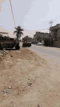 شفل كاوسكي للبيع حجم 60 مكفول كير مكينه اكسنات بريك ع وضع الشركه رقم الاماني نجف بأسمي  سنويه ل 27  السعر 190 وبي مجال *********** *********** مكلف بالنشر
