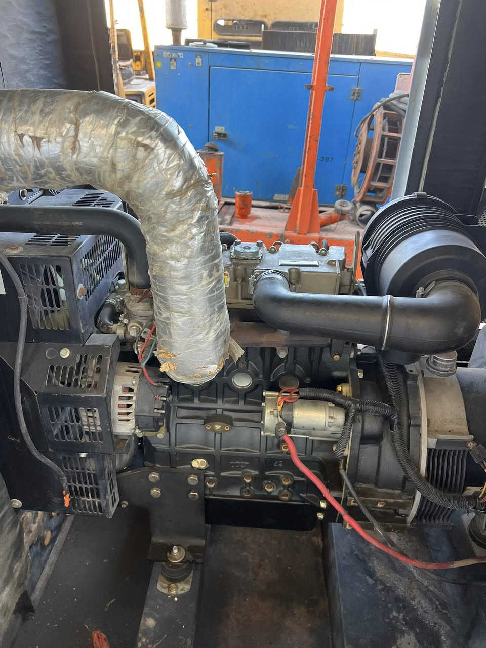 موليدة 404
ما مفتوح على وضع الشركة… 

كاتم 80% 

العنوان: موصل صناعة گوگجلي 

الرقم: ***********
