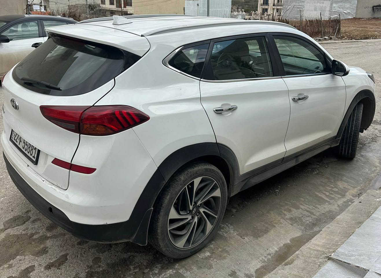 هوندا توكسون ٢٠١٩
مواصفات كوري
٤ قطعة صبغ بدون دواخل (سفحة)
كير و محرك بشرط
سنوية جديد
تحويل غرامة بشرط

واتساب
***********
١٥٧$
هۆندا توکسون مواسەفات کۆره
چوار پارچەی تەنیشتی بۆیاغە بێ ژۆرێ
گیر ومەکینە بەشەرت
سەنەوی نوێ

واتساب
***********
١٥٧$ شقلاوة, أربيل
