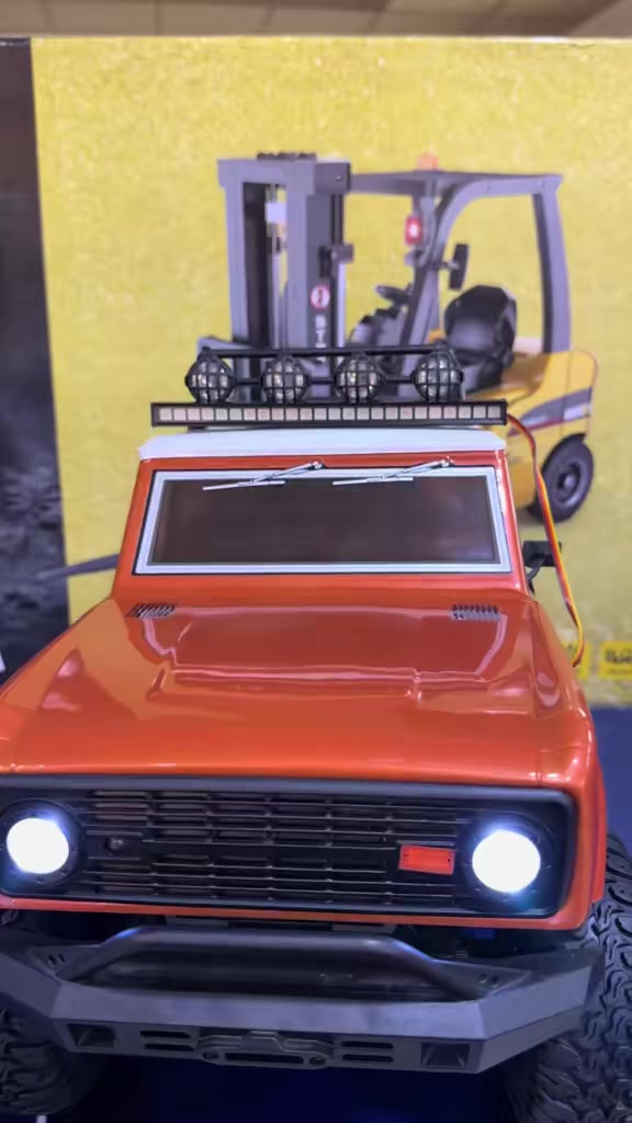 ‎لید سیارات کراولر ۱/۱٠ موجود بیها اکثر من ۱٠ مود تشغیل ، ویا توصیل ۳٥ الف


**إذا كنت صاحب هذا الإعلان وتريد حذفه لأي سبب، رجاءا أرسل رسالة إلى الدعم الفني**