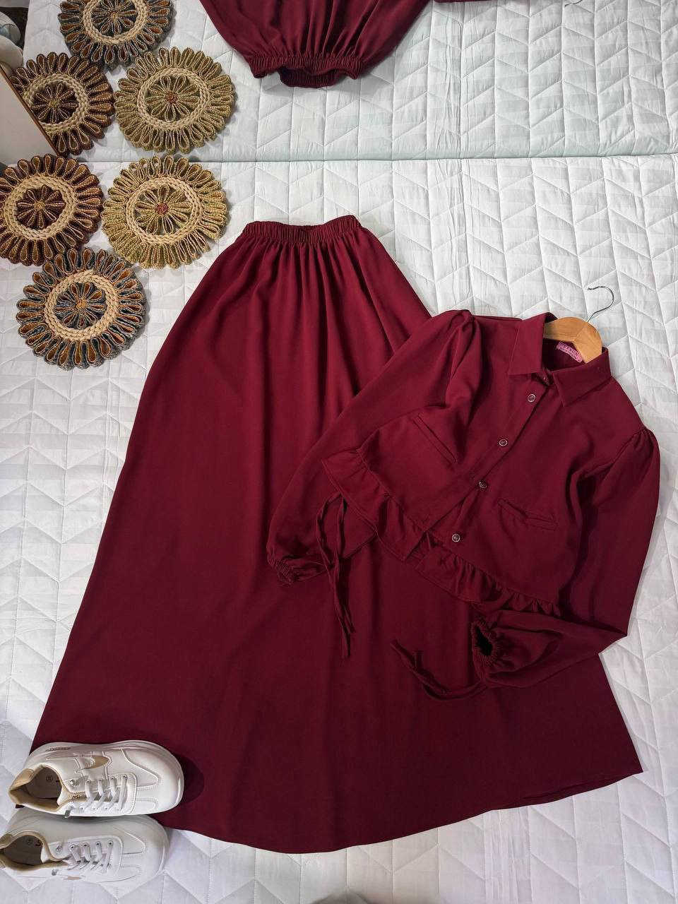 قميص مع تنورة❤‍🩹
السعر 29الف 
خامة سكوب كريب
38-40-42-44-46-48


**إذا كنت صاحب هذا الإعلان وتريد حذفه لأي سبب، رجاءا أرسل رسالة إلى الدعم الفني**