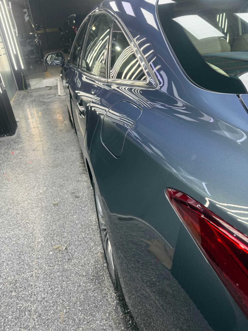 افالون 2019:
-وارد امريكي جاملغ ودعامية
-السونار مرفق بالمنشور
-لمتد فول مواصفات
-بانورما 
-رادار امامي خلفي كامرة خلفية 
-نقط عمياء تحذير الخروج عن المسار 
-شاشه اندرويد اوتو كاربلاي 
-تدفئة تبريد المقاعد الامامية والخلفية
-مصابيح لد نيون 
-ثلاث انظمة قيادة 
-دخول ذكي كشن ميموري ترحيب 
-ممشى 150 كيلو
السعر 21،000$ ماكو هيج سعر بالسوك كله
مكانها حي اور ال600 او مدينة الصدر
*********** بغداد, العراق
