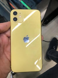 آيفون ١١ ٦٤ • بطاريه ٨٨٪ • شاشه اصليه