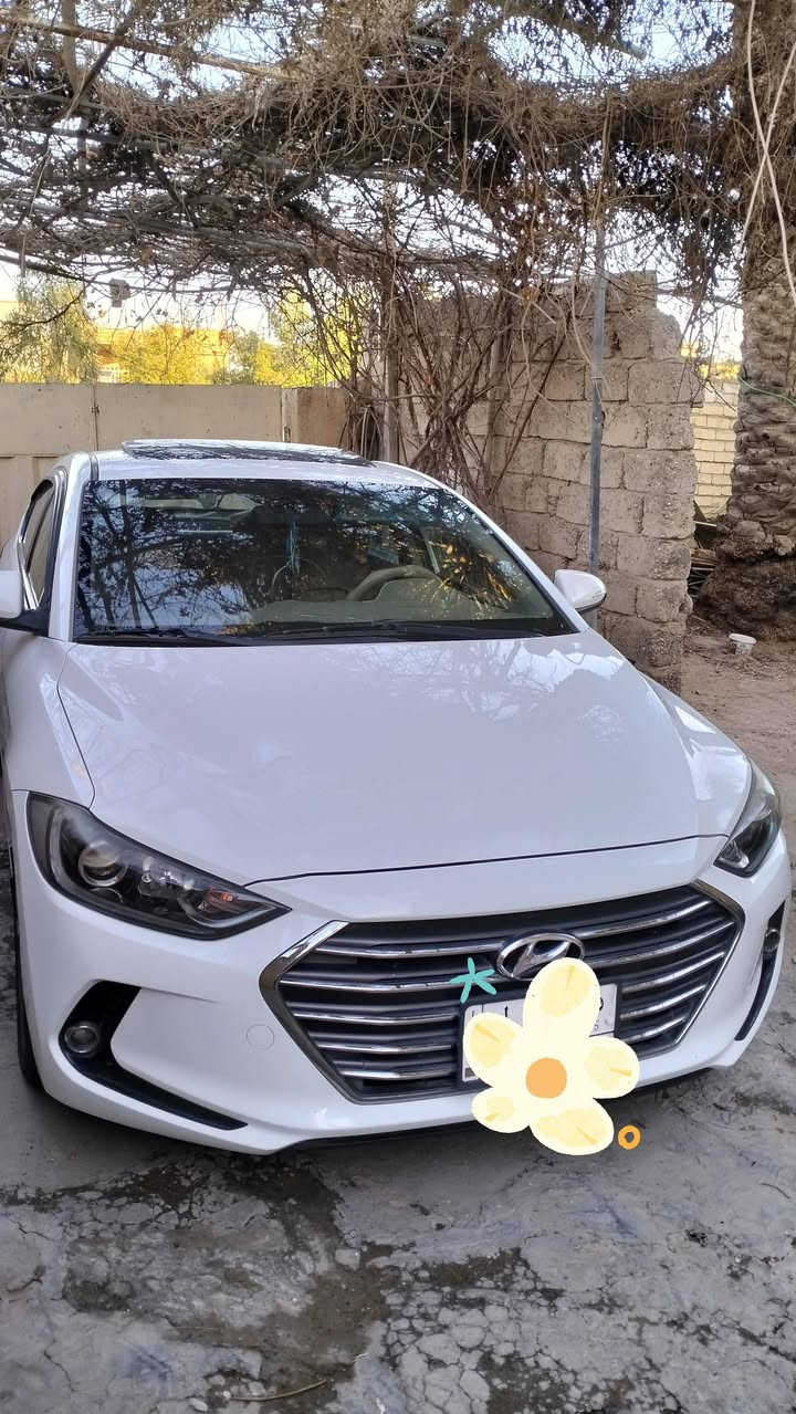 النترا خليجي موديل 18
رقم ديالى بأسمي تحويل مباشر
سيارة جديدة بمعنى الكلمة لزكات الشركة وحتى الكتلوك موجود بيها 
فول مواصفات عدا البصمة 
ماشيه 69
محرك 2000 دوش
فتحة سقف 
يدات نيكل 
مري شفط
ويل كب عدد 5
سويج عدد 2
تبريد قطعتين 
ثلاث أنظمة قيادة 
لدات نهاري ليلي
كامرة امامي خلفي
السيارة بيها طخه بسيطه مثل ما وضح بالصور
السعر 163 وبيها مجال
***********
