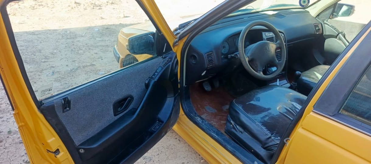 السلام عليكم بيجو بارص موديل (15) مكينه كير خير من الله تخم تاير السيارة مناقصها شي كبل للشارع السيارة بيها ضربه بلصندوق ومعمرة السعر 32 
اتصال او واتساب 
***********
