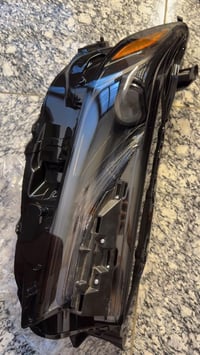 لايت كامري 2025 SE & LE اصلي مبدل جامه  السعر 265 ألف  الاعنوان بغداد ...