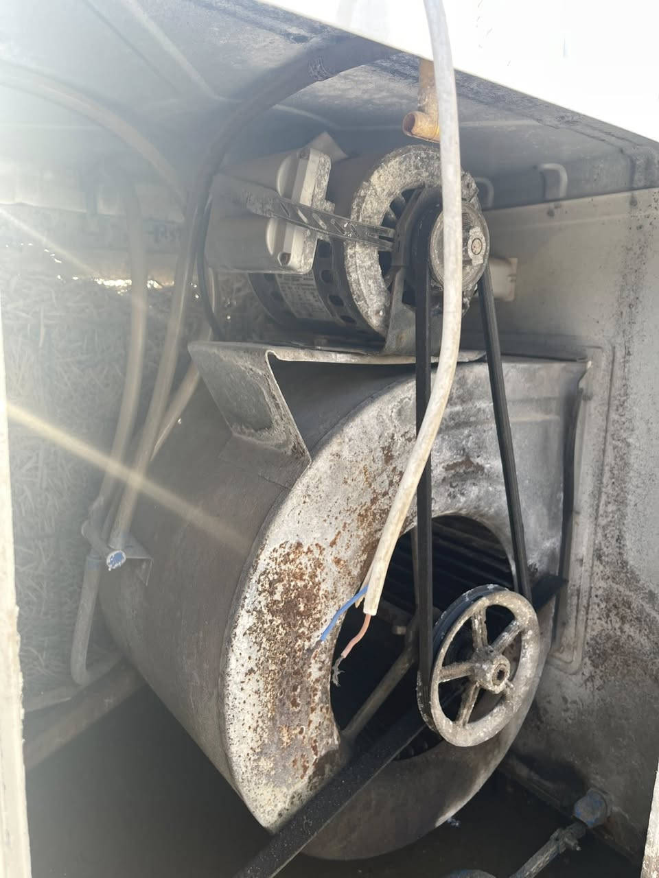 مبردة شغالة ب 50
للاستفسار ***********
يوجد واتساب
