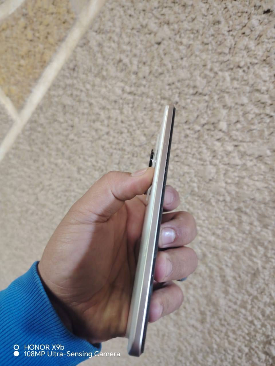 متاح ريلمي 15برو فايف جي ذاكره 512رام 12جهاز مستخدم شهر جهاز بحاله الوكاله شحن سريع 80واط للبيع او للمراوس حب القناعه السعر 485قفل بدون عمله الاستفسار خاص او اتصال عل رقم ***********مكاني بعقوبه بهرز
