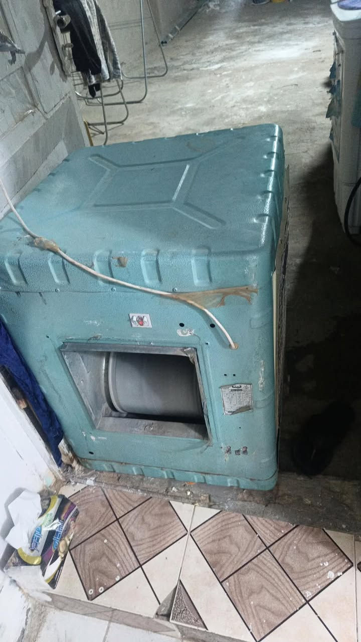 غساله للبيع سعرها٥٥وبيها مجال مبرده للبيع سعرها ٦٠وبيها مجال شغالات ع فحص الشراي يجي خاص


**إذا كنت صاحب هذا الإعلان وتريد حذفه لأي سبب، رجاءا أرسل رسالة إلى الدعم الفني**
