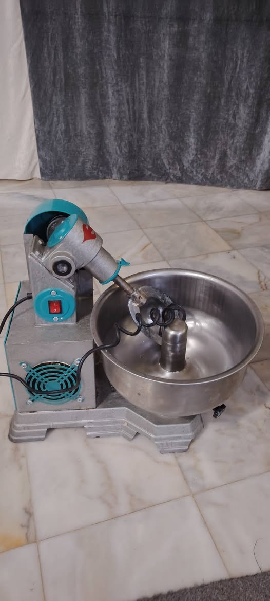 عجانه ٥كم جديده السعر ١٢٥ الف
***********
***********
