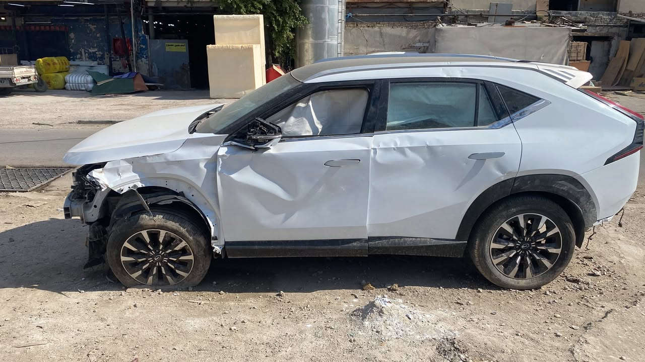 السلام عليكم  
سياره  صيني موديل 2025
ضربتها واضحه بلصور ماشيه شي قليل 
السعر 78 
ابيعها عله ضررها
***********بغداد ساحة عدن
