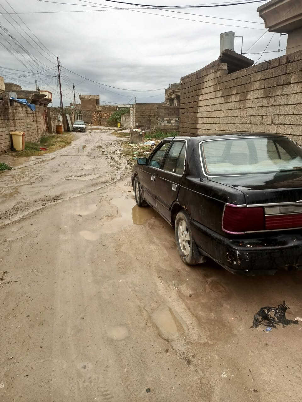 كيا موديل 95 السعر 16 ورقه قفل مستعجل ع البيع ***********
