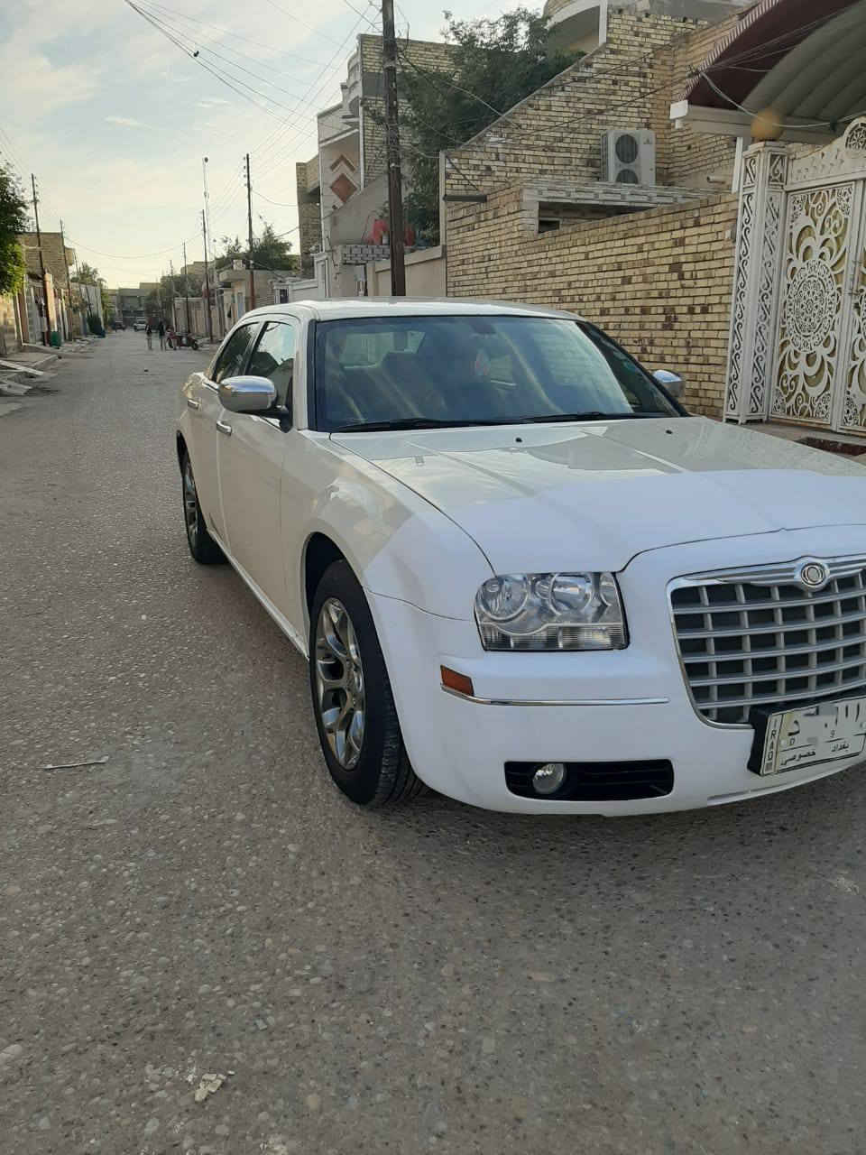 اوباما 2007 ملاحضه جاملغ الايمن بي صبغ نص اثر طخه خفيفه تخم تاير
السياره جاهزه ماناقصه اي شي السعر 105 عنواني ميسان ***********
