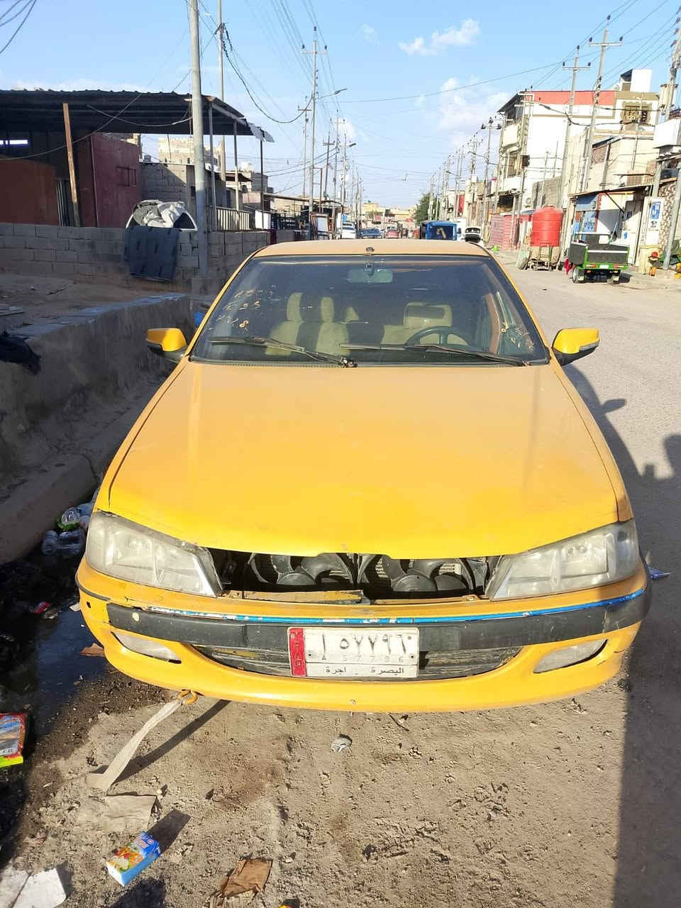 بيجو بارص15 كوم حديد بصره رقم الهاتف *********** السعر 17 بيها مجال لا تكلي شبيها ما بيها تعال شوف السياره تفيدك تأخذ و تروح ما تفيدك أنه بخدمتك
