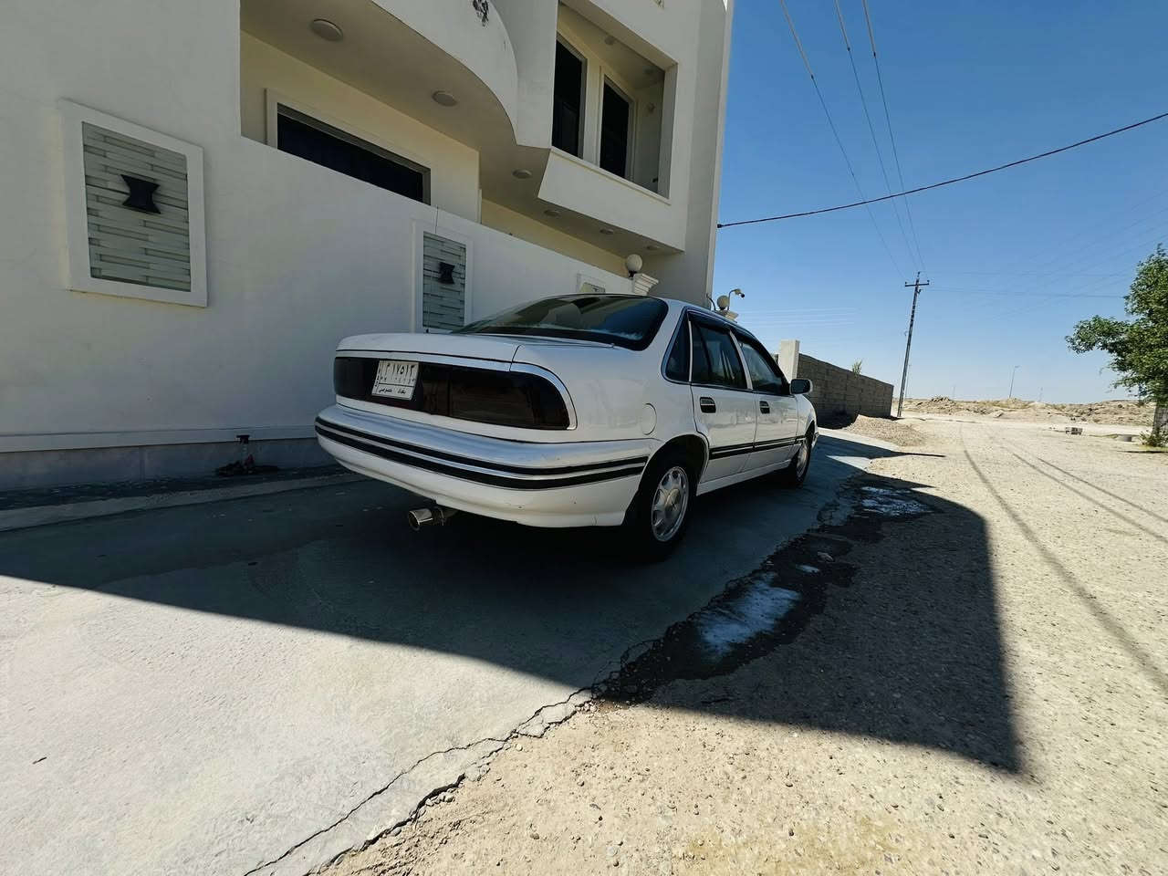 �🔥 للبيع دايو برنس موديل 1995 🔥🚘

▪️ اللون: أبيض 🤍
▪️ رقم بغداد 🏙️
▪️ السيارة جاهزة✔️
▪️ كهربائيات كاملة ✔️
▪️ سنتر لوك ✔️
▪️ التبريد شغال وممتاز، يحتاج غاز فقط ❄️
▪️ المحرك شرط وشغال بصورة ممتازة 🔧
▪️ محرك مفتوح المرغوب ✔️
▪️ سيارة تخم تاير جديد صدر أمامي وخلفي جديد شرط تفحص والسيارة جاهزة على اخر حبة 

💰 السعر: 38 $وبيه مجال 

📞 للاستفسار ***********.
