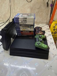 بلي 4 برو 1 تيرا نظيف اخو الجديد ويا 8 اقراص وجوستكين وقاعده تبريد الس...