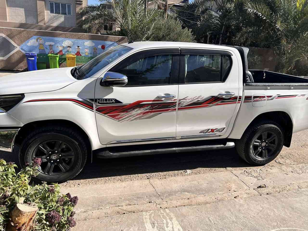 السلام عليكم
تويوتا هايلوكس موديل 2023

ماشية 66 حقيقي كير اوتماتيك 

رقم اربيل باسمي تحويل مباشر 

مكفولة كفالة عامة 

***********
