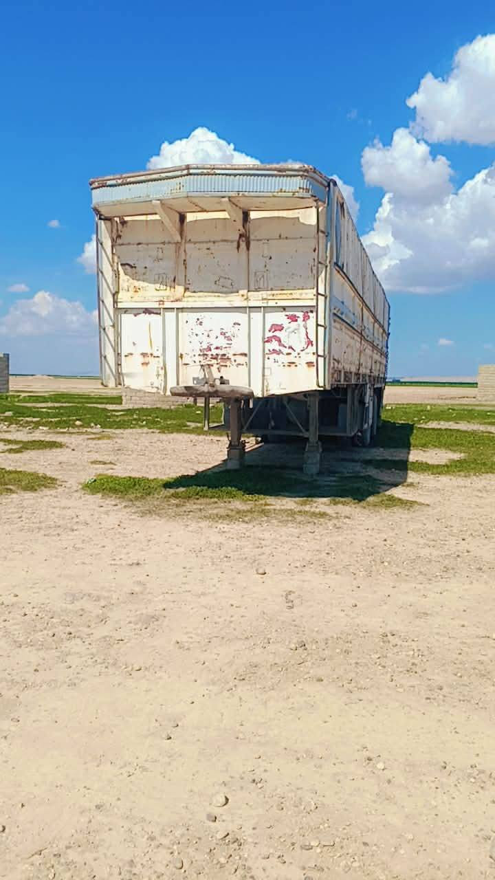 سلام عليكم عربانه نضيفه وحلوه السعر 60 ثلث دناكير المكان صلاح ادين الرقم ***********
