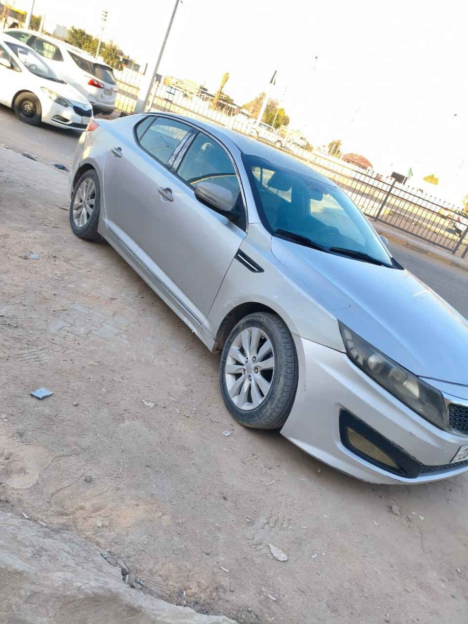 اوبتما موديل 2011 وارد كندي
جارده بيهه دحجة ستوته بالباب الخلفي 
وقطعتين تبديل باب السايق وجاملغ الامامي اثر دحجات السعر 87مكاني النجف رقم تليفون ***********
