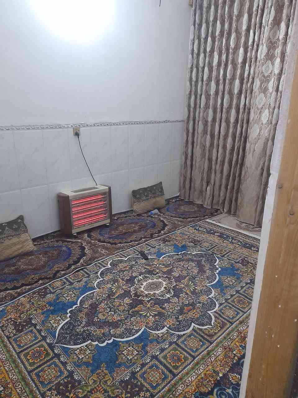 بيت لبيع اسبع قصور شارع ابو الهيل مساحه50متر سعر 35 ***********
