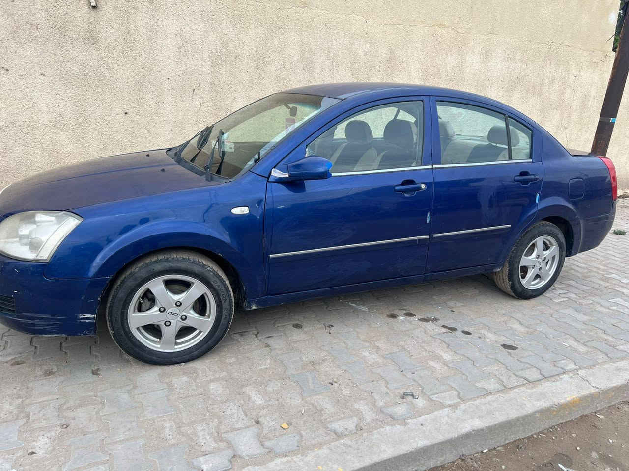 سياره للبيع شيري 2009 للبيع السعر 55 ورقه وبيها مجال العنوان رقم ***********
