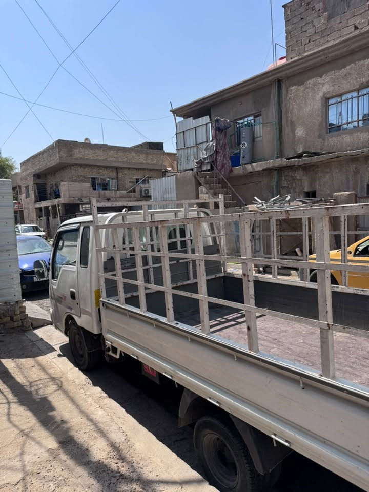كيا حمل ام عيون موديل 2002
السيارة نضيفة مال جناي  
اصولية وبأسمي رقم انكليزي جديد مصفرة غرامات
السيارة مكفولة تجي تفحص 
مكاني الزعفرانية للتواصل واتساب فقط
***********

