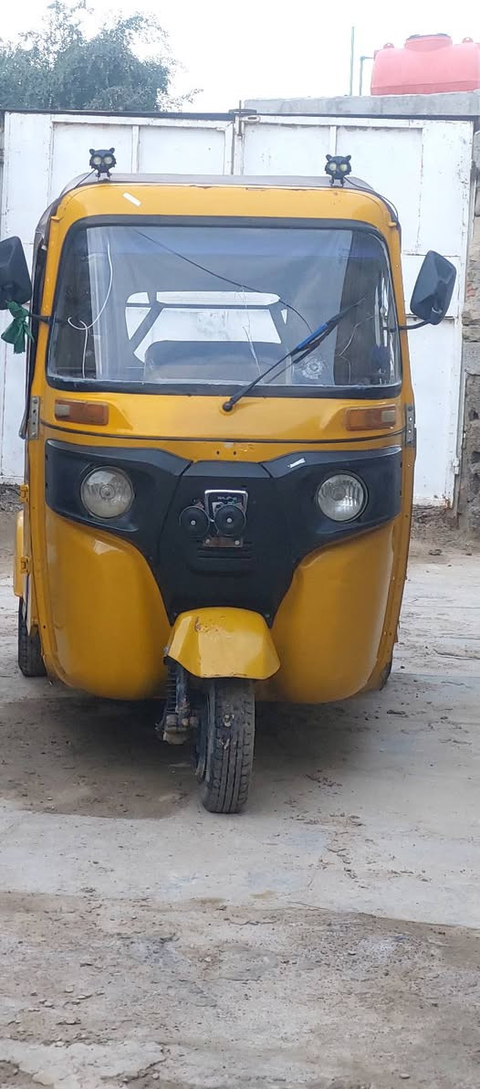 تكتك البيع ٢١ خير من الله مال جناي اوراق لا تنقيص ولا تبخير تجي تفحص وشوف ***********
