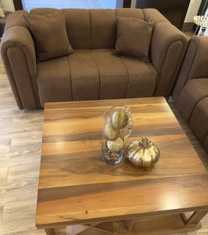 السلام عليكم
تخم قنفات ٧ مقاعد جديد
السعر ٣٥٠ وبي مجال للطيبين
للاستفسار الاتصال على الرقم
***********
