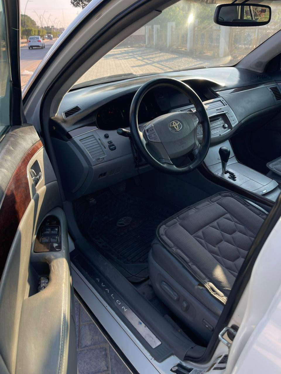 السلام عليكم 
للبيع تيوتا افلون 
2008
وارد كندا حادث جاملغ خلفي 
مواصفات فول عده البصمه 
ادامه كامل السياره مسويله رقم رباعي مميز 
السعر 117 وبيه مجال قليل 
*********** موجود واتساب لا قليل افتح فيس بغداد, العراق
