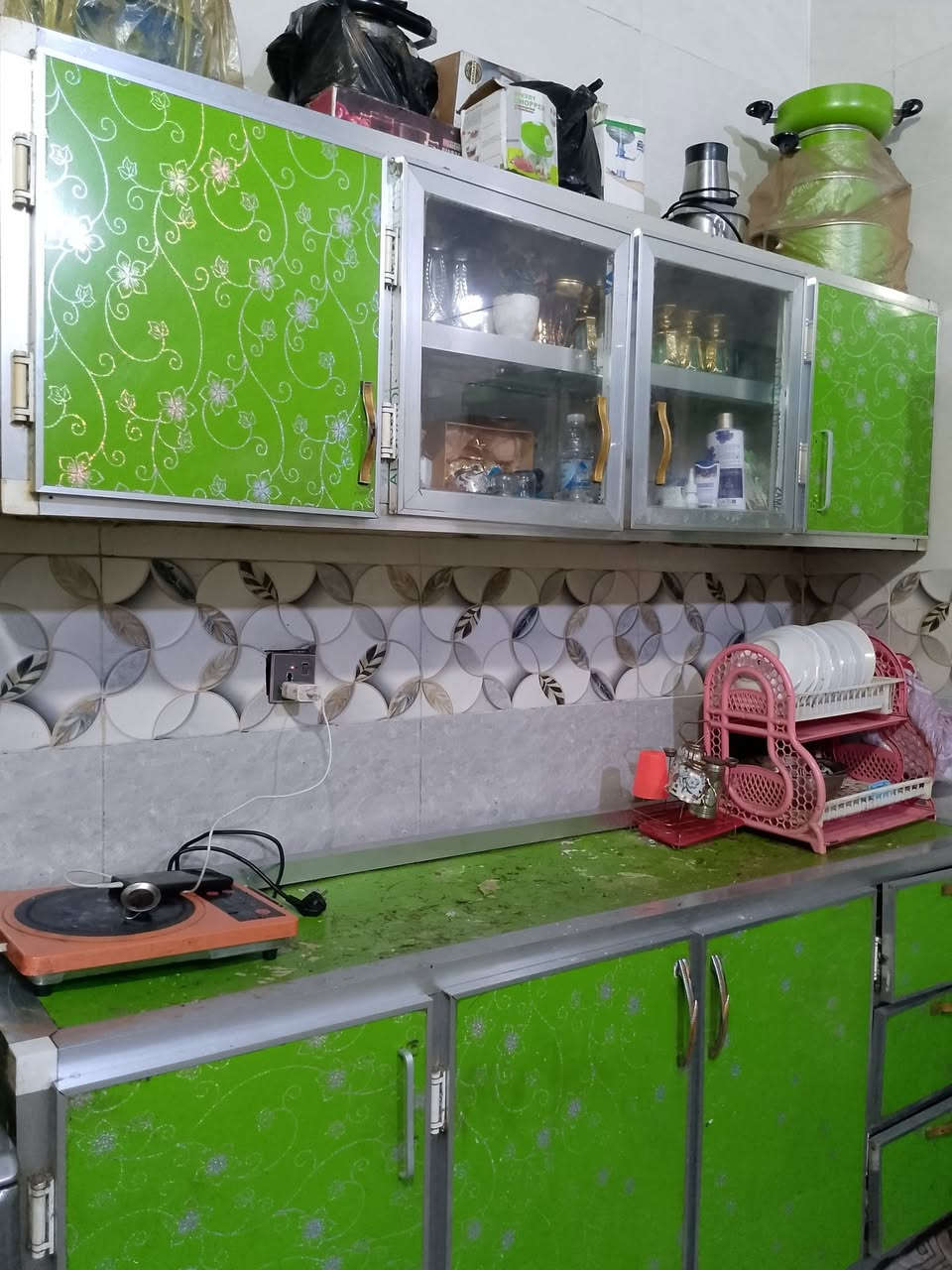 اغراض نضيفة منزلية للبيع المكان كربلاء ***********
