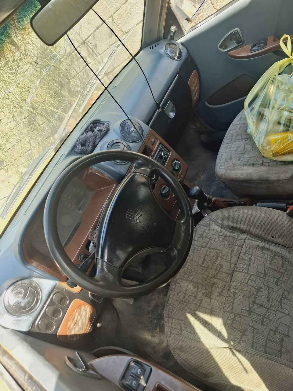 سايبا موديل ١٣ مكينه وكيري خير من الله حداديه ٨٠% كهربائياتها كلها شغاله كيجات حماووه بانزين جام مسجل سماعات تايرات نص عمر سياره راعيها بغداد من شتريتها خابرته ودزلي مستمسكاته وحالياً مغلق ابيع هل موجود بدون تحويل وكفلها من كل شي رايدها ١٤ ونص وبيها مجال قليل مكاني كربلاء باب بغداد طريق الحسينيه ***********
