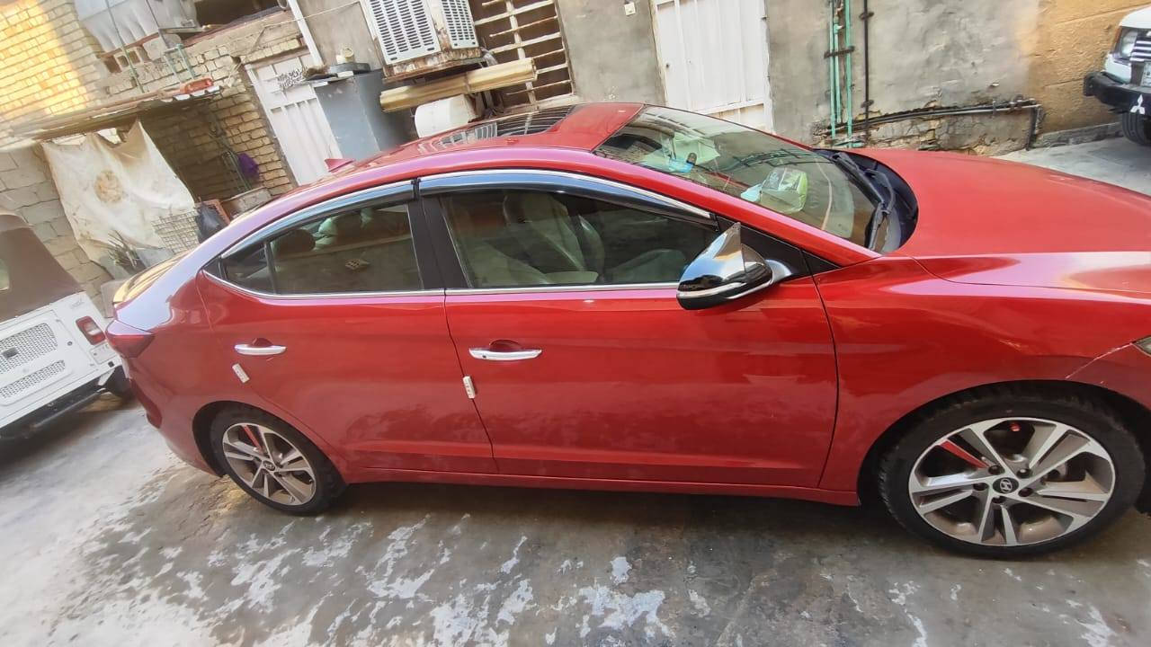 السلام عليكم النترا 17 وارد امريكي حادثهة بنيد فقط ماشيه ١١٨.  فول مواصفات. مكينه كير على وضع الشركة بأسمي السيارة ليبل واحد  كشنات هيتر سعر135. مكاني بغداد الكرخ ***********
