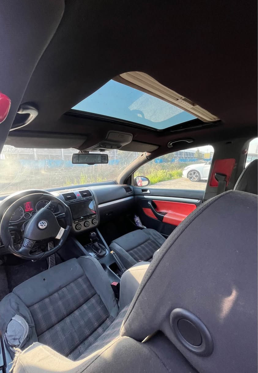 گۆلف 5 GTI  ٢٠ تۆربۆ فول  2009 
خرامە ٩ وەرەقی لەسەرە بۆ زانياری  تەلەفۆن بکە  *********** أربيل, العراق
