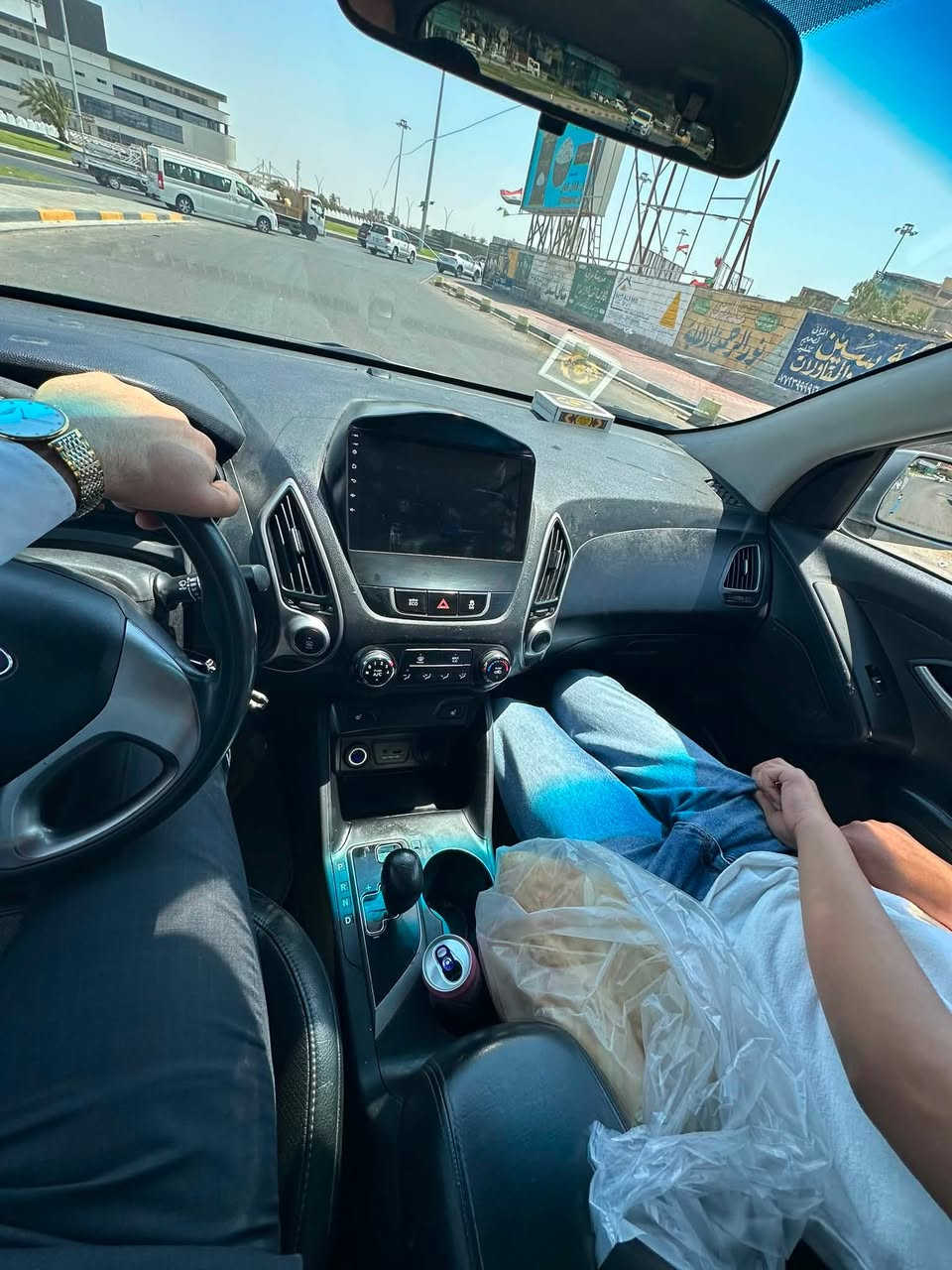 سياره ادوات هيونداي توسان  استيشن
بيه كصه جنطه
سياره بيه سنويه وارقام وتومه وبل حاسبه طلع سياره عادي 
سياره حداديه ١٠٠/١٠٠
مكينه بل كارتون تجي وشوفها 
تبريد معروف مالته ما يحتاج اسولف 
غرفت سياره نضيفه كلش كلش
سياره يرادله يعني ترتيب من خارج فقط يعني كم زلغ بسيطه
منضومه كامله زنون 
تايرات تخم كامل جديد 
السعر مناسب كلش لك 
رقم  ***********
