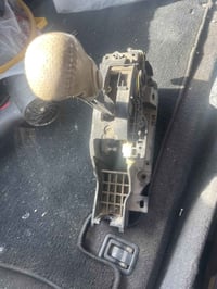 قاعدة او بدنة كاملة مال گير مورانو 12 للبيع  السعر  100 الف قفل  07807...