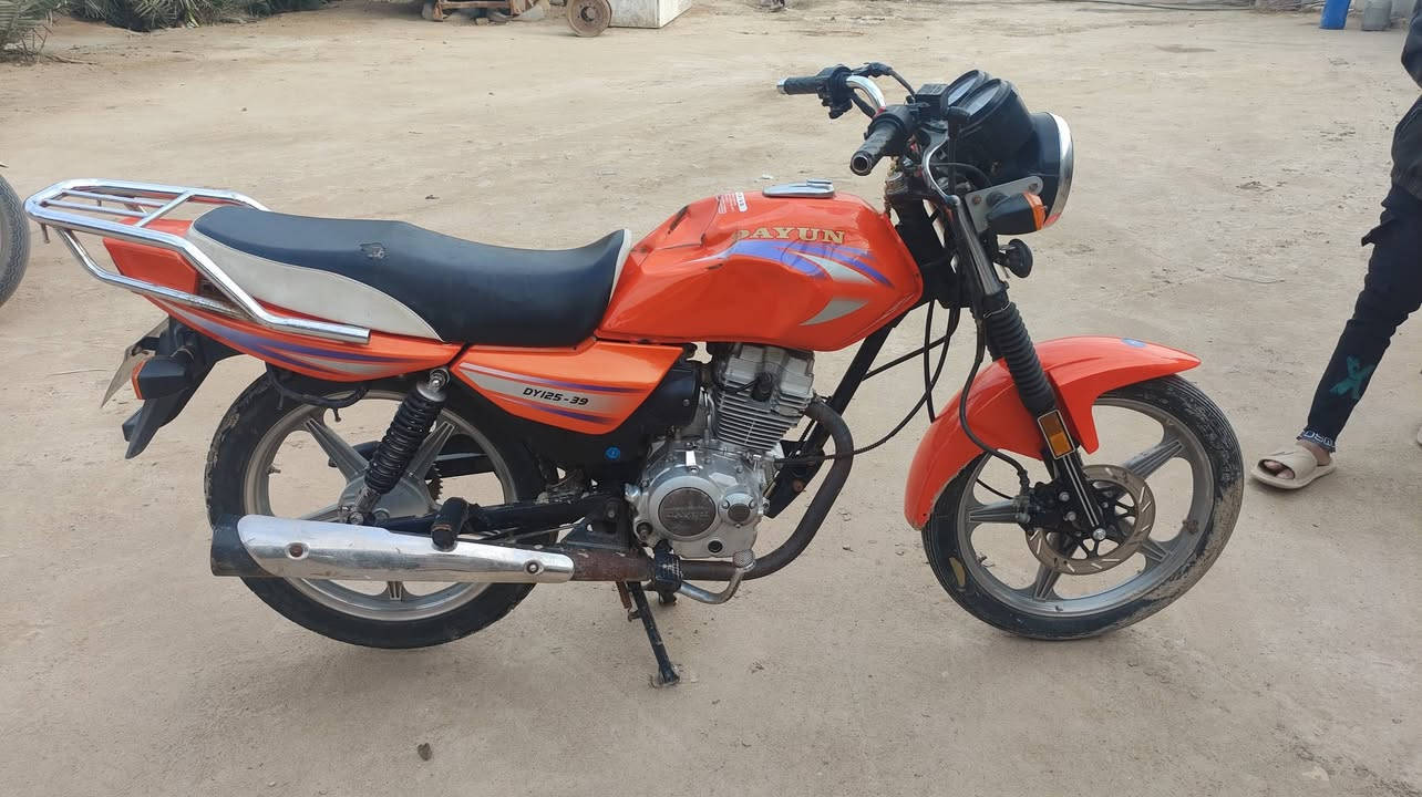 دايون كلك للبيع موديل 23 مابيه اي نقص السعر 675 وبيها مجال المكان طريق كربلاء نجف للستفسار ***********
