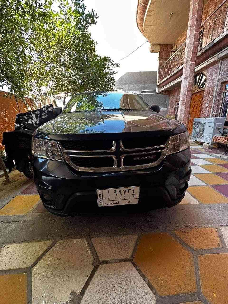 السلام عليكم 
دودج جورني ٢٠١٩ للبيع
محرك ٢٤٠٠ 
سبعة راكب 
لون نيلي شذرة مميز 
رقم بابل بإسمي 
مكاني بغداد او بابل 
السعر ١٤٧$ وبي مجال 
للتواصل دايركت او الاتصال ع ***********
