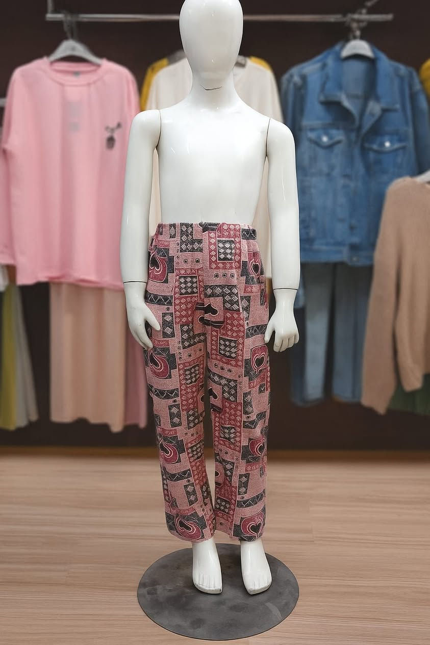 شلعه بجايم أطفال ٦ال١٢ سنه يلبسون
العدد ١٠٥ قطعه سعر القطعه الف خامه بازه البيع كل الكميه
***********
