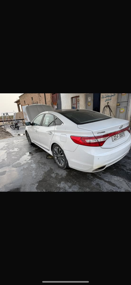 سياره ازيره صاروخ 2014 فول مواصفات واحد على واحد وسياره حلوه ومرتبه ما عوزه شي مكانه واسط قضاء بدرة ***********
السعر 130 مستعجل على بيعته ما تلكه هيج سياره بهاذه سعر
رقم شمالي
