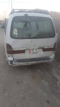 بيجو ٩٧ • انكليزي • مصفره
