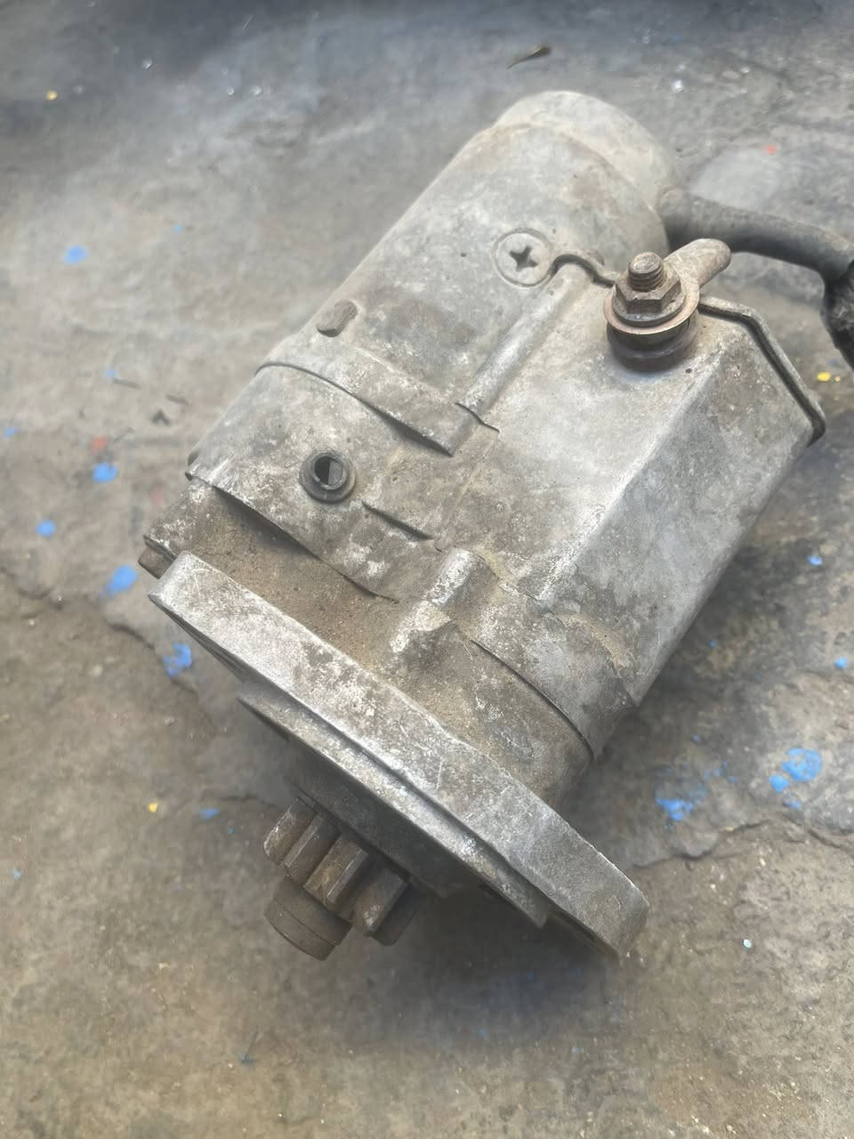 للبيع سلف كيا مع راديتر مع خزان وقود كلهن بسعر١٢٥ الف شلع ***********
