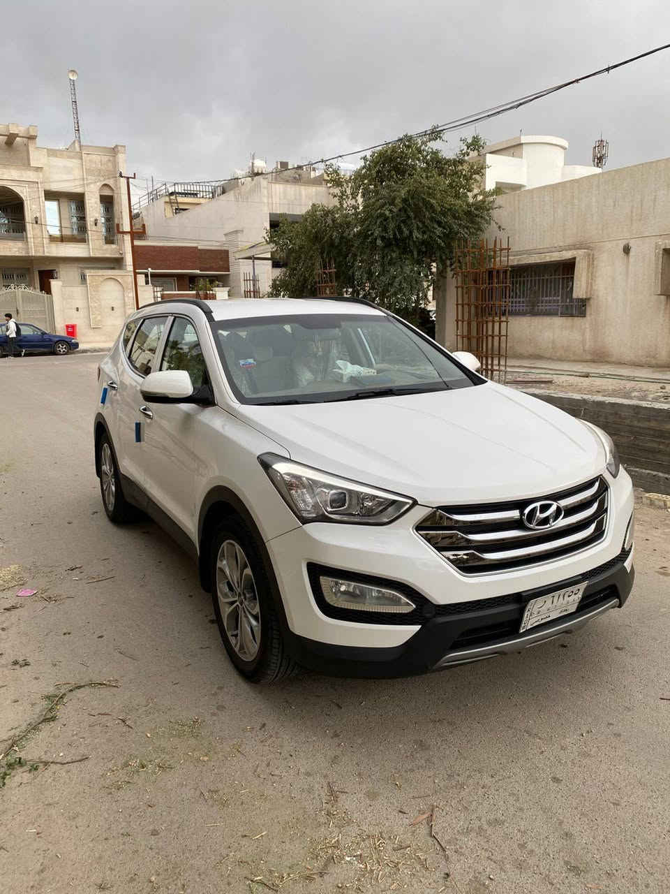 سلام وعليكم 

سنتافيا 2016 للبيع او المراوس حسب القناعه السعر 180
 سياره تعتبر زيرو ماشيه 37 الف حقيقي بدون لا صبغ ولا حادث خليجي وع ايدي سياره اني مطلعه من الشركه
مكينه V6 

اي نقص مابيه جاهزه السياره وما مستخدميه هواي مال بيت 
رقم بغداد تحويل ثاني يوم 

العنوان بغداد
الرقم ***********
