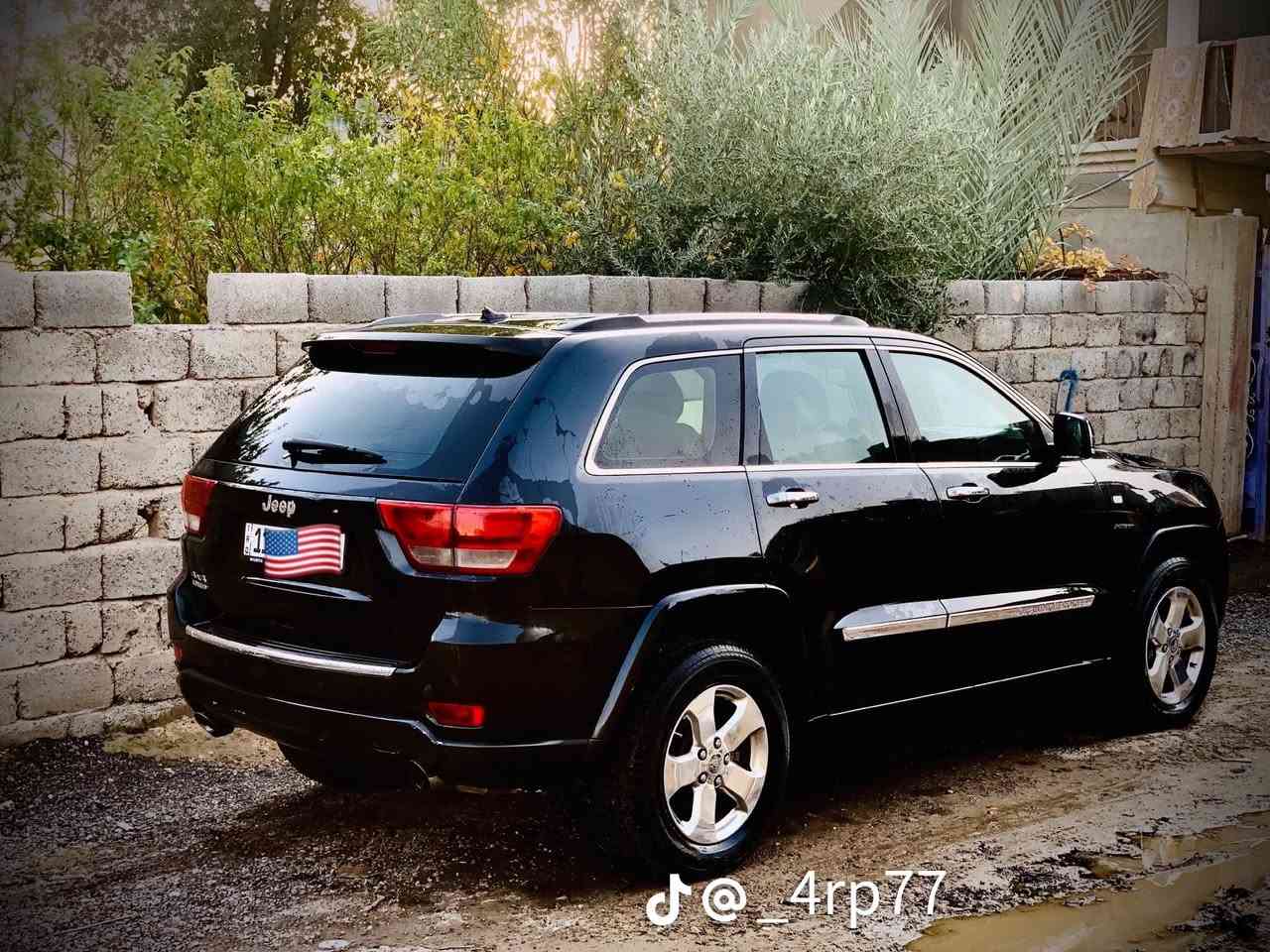 السلام عليكم
‏للبيع جيب لاريدو موديل 2011 ضرر جاملغ وبنيد بدون دواخل وشاصي ولغد شرط + باب الخلفي صبغ بدون دواخل 
مكينه 8V هيمي بانزين شرط لاتنقيص ولاتبخير 
المواصفات فول لمتد واحد على واحد 
بصمه تشغل + فتحت سقف + كراسي كهرباء +مري شفط + كهرباء + تحكم استيرن + كراسي جلد + تخم تاير + صدر + تبريد + تدفئه شرط 
السياره حلوه وجاهزه من كلشي مابي اي نقص  
رقم بغداد الدولي بسمي سنويه ٣٠
السعر تصل
الاستفسار ***********
منضومه غاز مشدوده عليه انسه شي اسمه صرف
