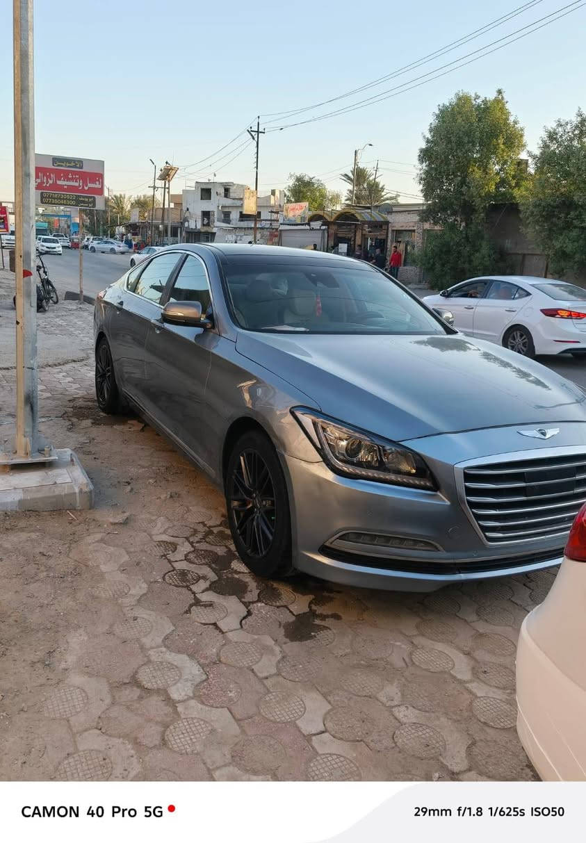 السلام عليكم من رخصت الادمن جنسز موديل ١٦ بيها خمس قطع صبغ ابيع حزام مكينه وكير وتبريد كفاله بسمي رقم بغداد دولي السعر ١٣٥ وبيها مجال بيع او مراوس ***********

