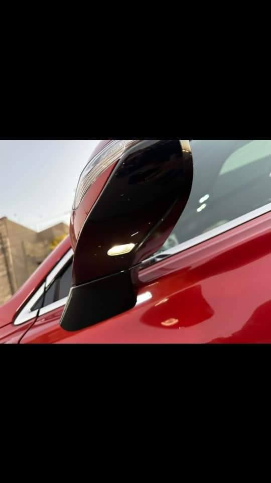 السلام عليكم للبيع  هونداي سنتافيا  فول مواصفات للأخير بصمة تشغيل ودشبول ديجتال صندوق كهرباء هندبريك كهرباء محرك 2500كشنات جلد مع تدفئة كشنات خلفيه كهرباء والاماميه كهرباء شاشة لمس  بردات جانبية سقف شاموا فتحة بانوراما رادار جانبي وامامي تحديد مسار توقف ذاتي حساس   فورويل تحكم استيرن جهتين ايرباك استيرن فقط طاك الاشاير بلمري  شحن وايرليس انارة ترحيب ابواب عند الاقتراب شاشة كبيرة نيكل بلاك لد نهاري  وارد امريكي ضرر البنيد وجاملغ صبغ  جديده سياره ماشيه71الف كليو متر حقيقي باسمي بغداد رقم دولي الجديد حره مكان بغداد التاجي رقم الهاتف ***********بي واتساب سعرهه 225
