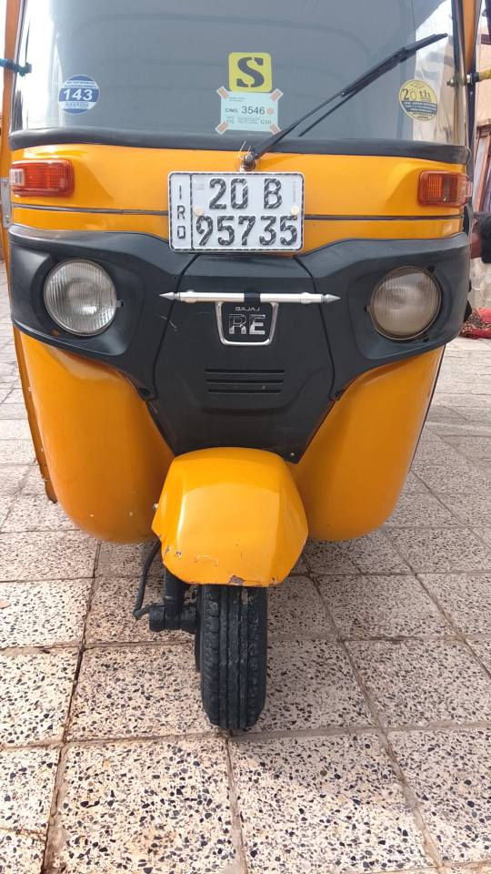 سلام عليكم تكتك للبيع موديل 19شهر 12رقم وسنويه بل سنويه 20تقره تكتك كامل تخم تاير  كهربايات مكينه وكسن خير من الله لا تنقيص ولا تبخير المكان الحسينيه المعامل رقم ***********
