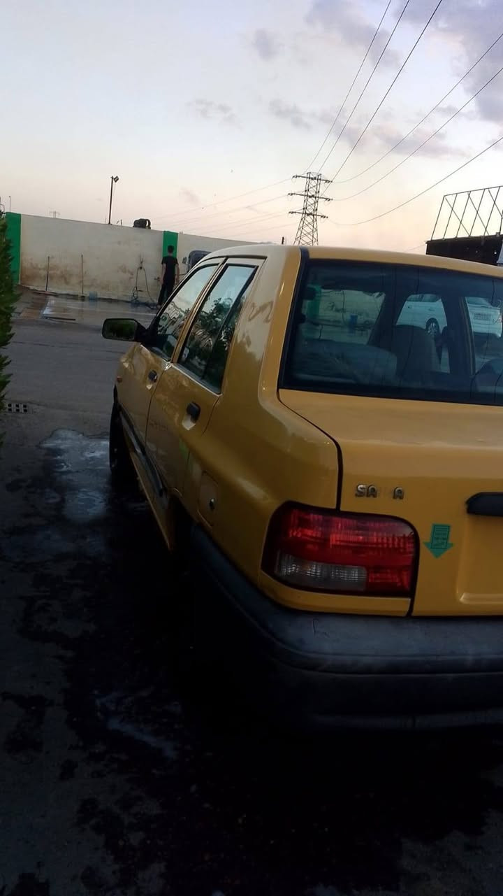 سلام عليكم سايبه للبيع موديل 15مكفوله كير محرك تبريد تخم تاير جديد كله جديد سياره جديده واستخدام شخصي مكان بغداد مصفره هيئه وغرامات سعر37 رقم  بغداد للاستفسار ***********
