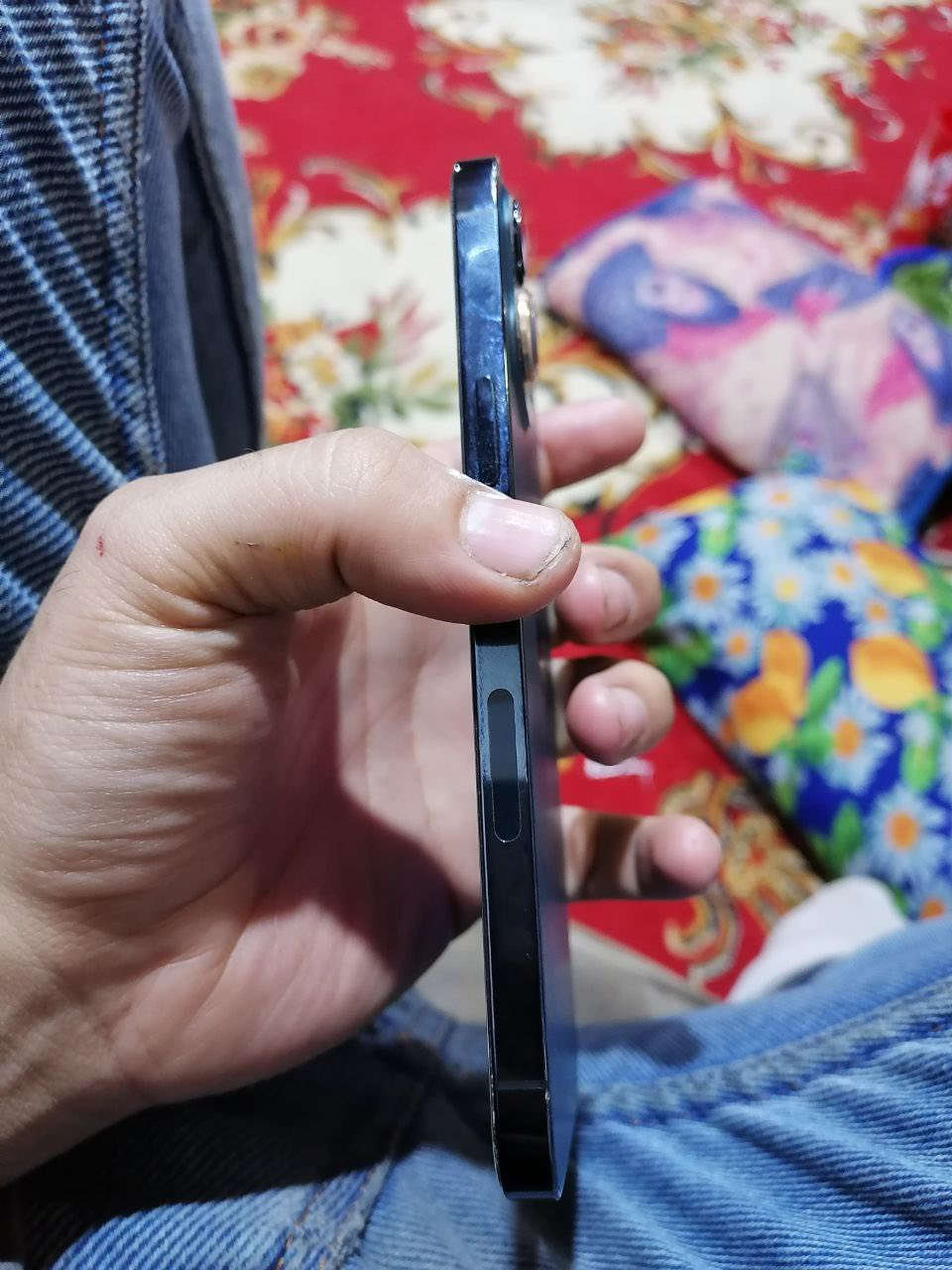 السلام عليكم ايفون 12 برو ماكس ذاكرة 256 الجهاز مكفول ابد ما واصل صيانة +كارتون +كيبل . السعر 500 واتس ***********
