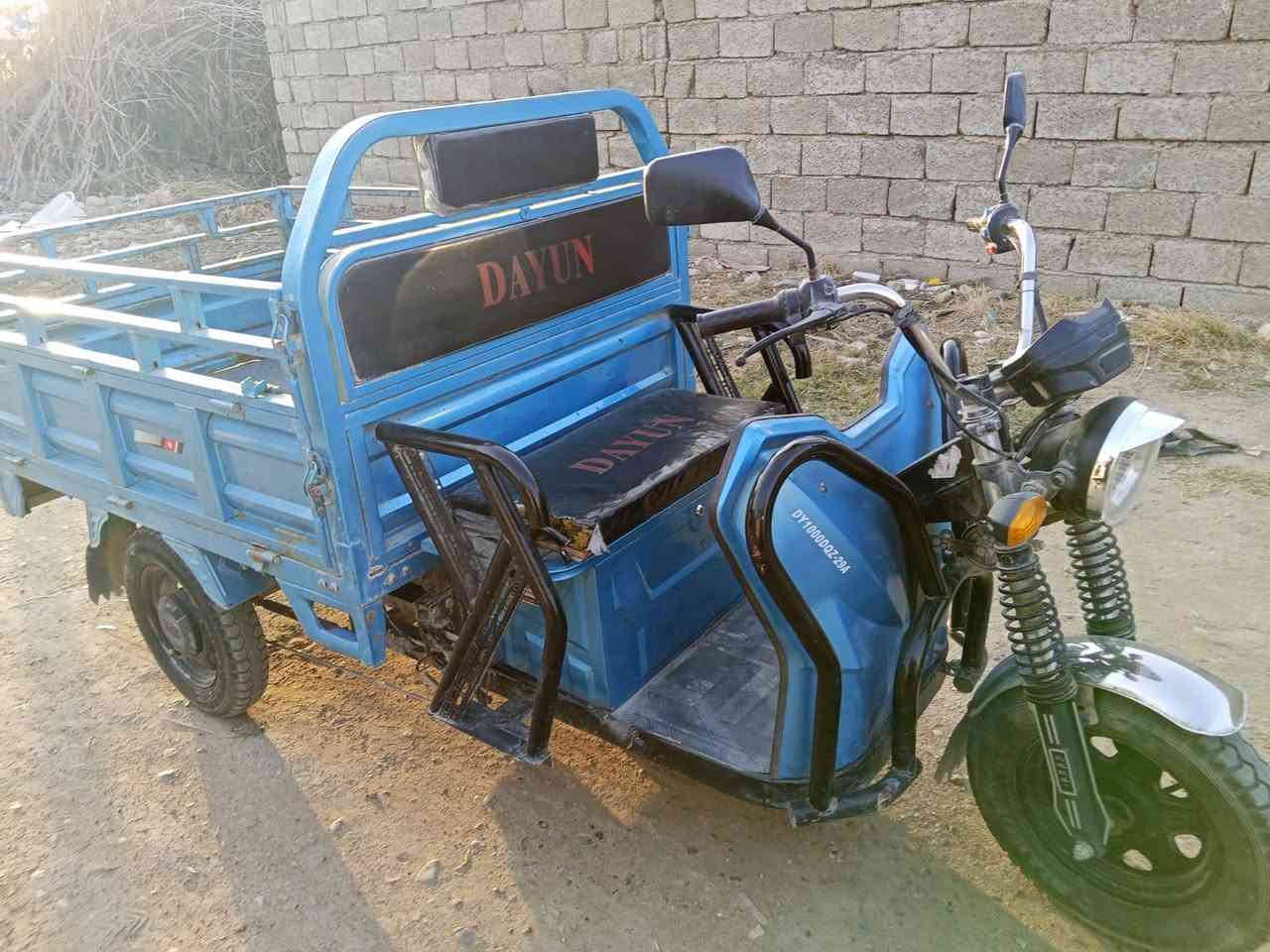 السلام عليكم ورحمة الله وبركاته
ستوتة شحن للبيع موديل 2023 بطاريات يتحملن شهر 
العنوان بغداد الغزالية 
للإستفسار 
التواصل على الأرقام التالية
***********
 ***********
