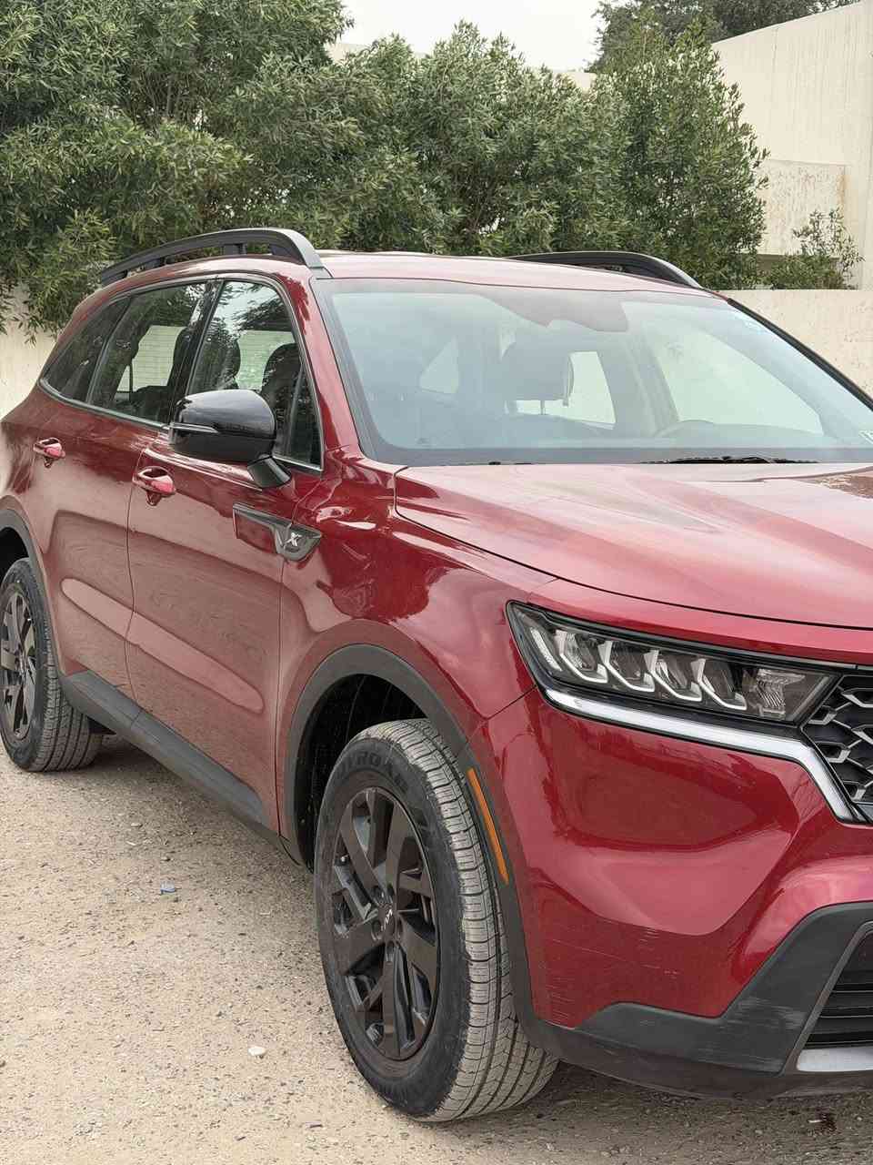 سلام عليم سورنتو مديل ٢٠٢٢ أمريكي حادث جاملغ وباب السايق بدون دواخل صور الحادث مرفوقه بل الصور السياره جديده ٧ راكب داخل جلد بصمه  تخم تاير جديد مكينه وكير مكفوله من الفتح ماشيه ٣٩ ميل مكان السياره بغداد السعر ٢٠٨ وبيها مجال بصيط رقم بغداد التصال ***********
